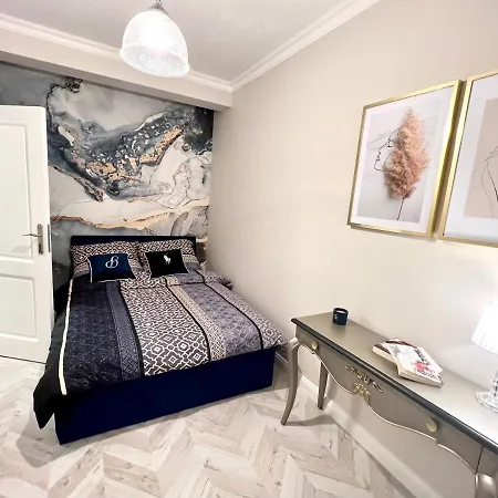 Zamiejska Luxury Apartament Διαμέρισμα Σλούπσκ